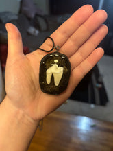 Load image into Gallery viewer, Coyote Tooth w/ Moss Necklace
