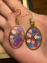 Load image into Gallery viewer, Holographic Flower Dangle Earrings
