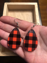 Load image into Gallery viewer, Red Plaid/Flannel Teardrop Earrings
