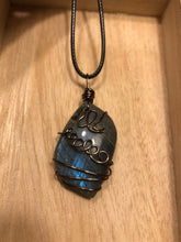 Load image into Gallery viewer, Labradorite Wire Wrapped Necklace
