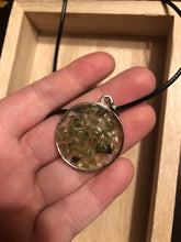 Load image into Gallery viewer, Peridot Crystal Chip Necklace
