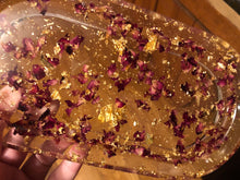 Load image into Gallery viewer, Large Gold Leaf &amp; Rose Petal Tray
