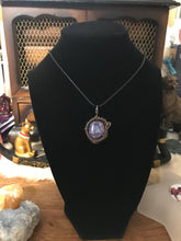 Load image into Gallery viewer, Purple Crackle Quartz Wire Wrapped Necklace
