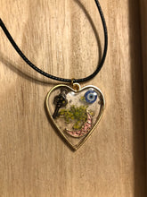 Load image into Gallery viewer, Scrapbook Style Heart Necklace
