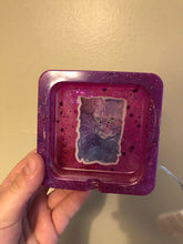 Load image into Gallery viewer, Pink / Purple Light-Up Constellation Cat Ashtray
